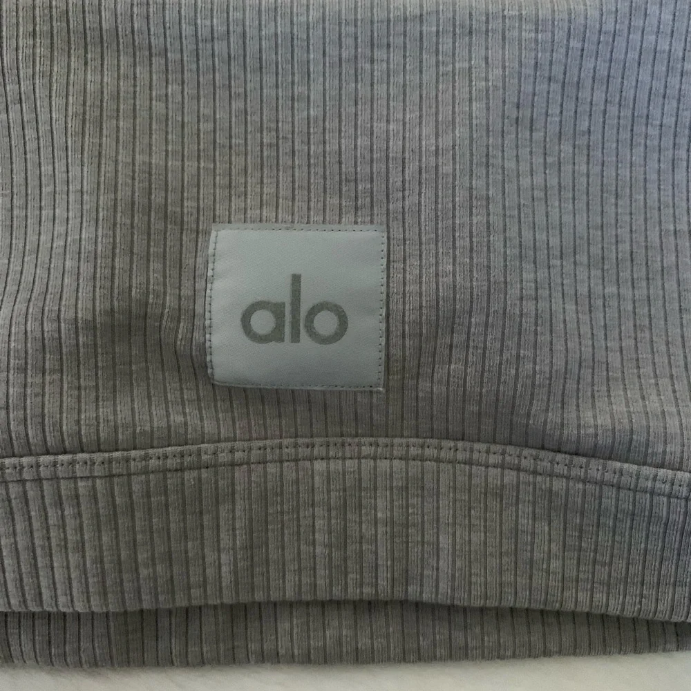 Alo woman’s crop top.